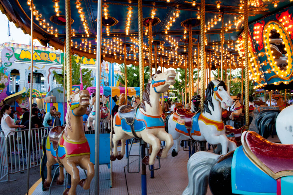 MERRY GO ROUND 28